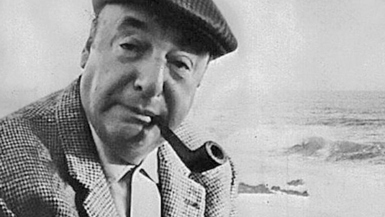 pablo neruda ritratto pipa mare