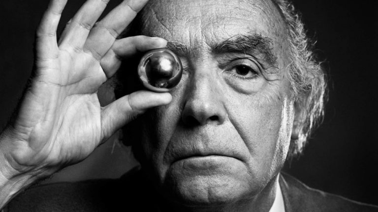 saramago ritratto bianco e nero