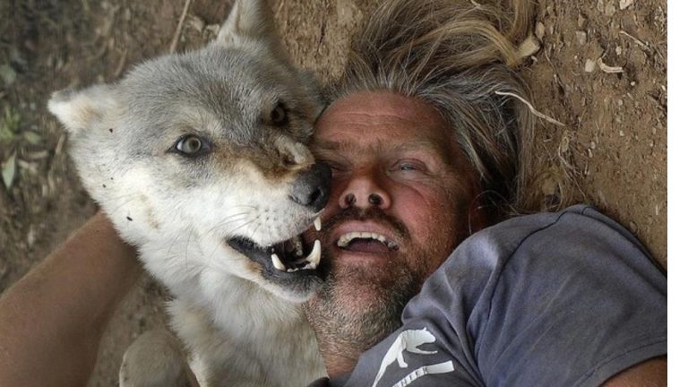 shaun ellis uomo lupo the wolfman